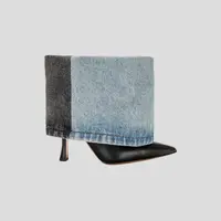 Womenswear Image 4